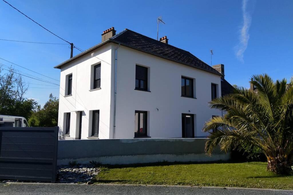 Maison De 2 A 8 Personnes 5 Chambres Portbail Dış mekan fotoğraf